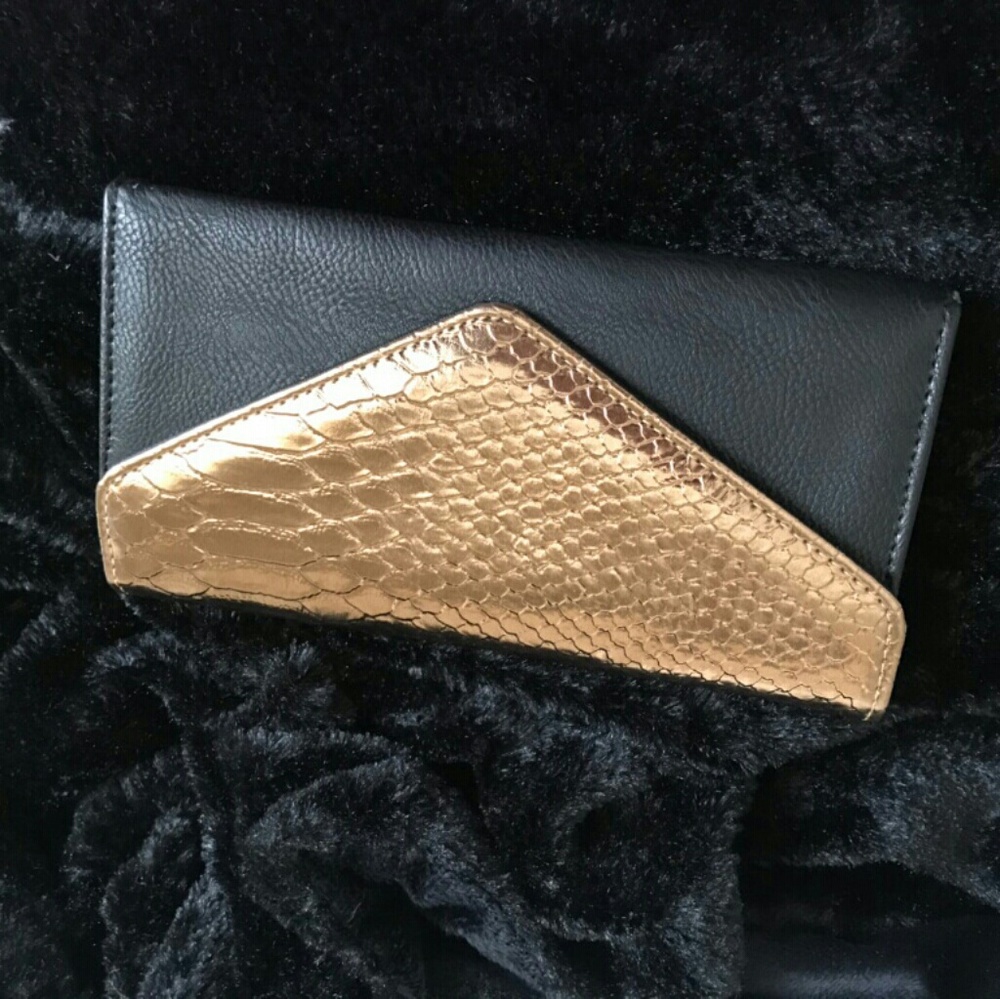 Black and Gold Flip Wallet